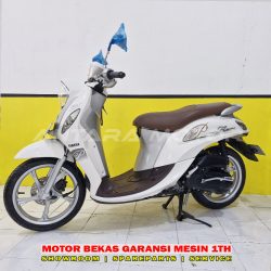 Yamaha Fino 125 Premium Blue CR 2019