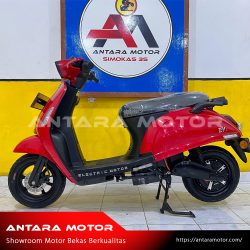 MOLIS VIAR EV1 2024