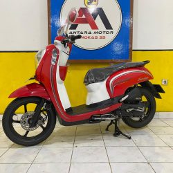 [GARANSI 1TH] HONDA SCOOPY 2017