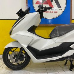 [GARANSI 1TH] HONDA PCX 160 CBS 2025